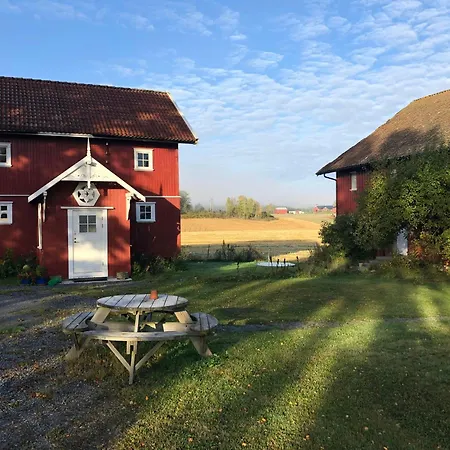 Unique And Charming In Rural Surroundings 別荘