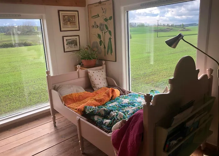 Unique And Charming In Rural Surroundings *